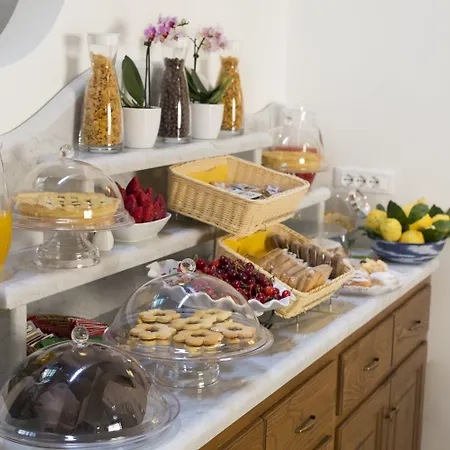 Palazzo Delle Grazie Bed & Breakfast 4*